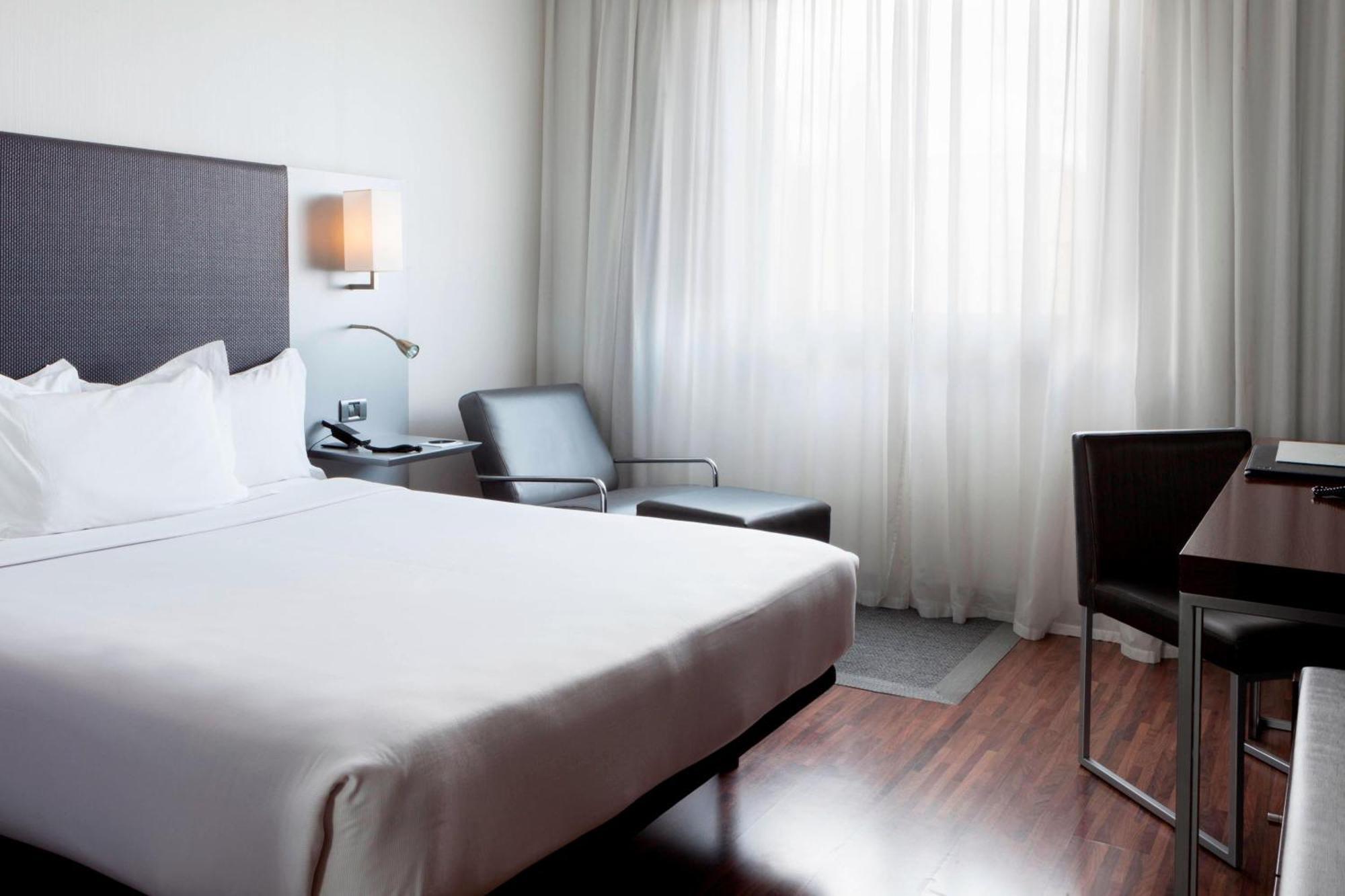 Ac Hotel By Marriott Madrid Airport Coslada Exteriér fotografie