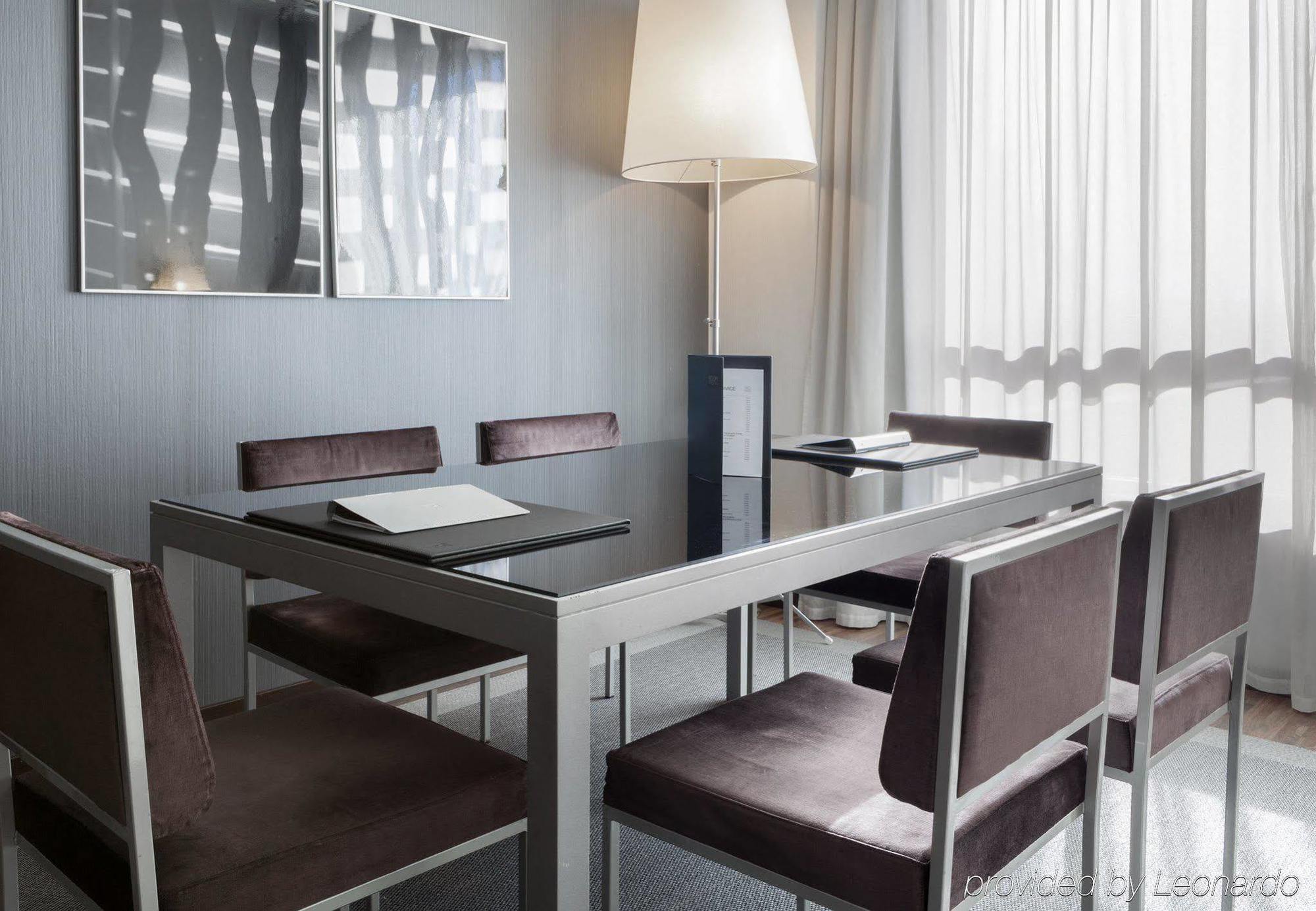 Ac Hotel By Marriott Madrid Airport Coslada Exteriér fotografie